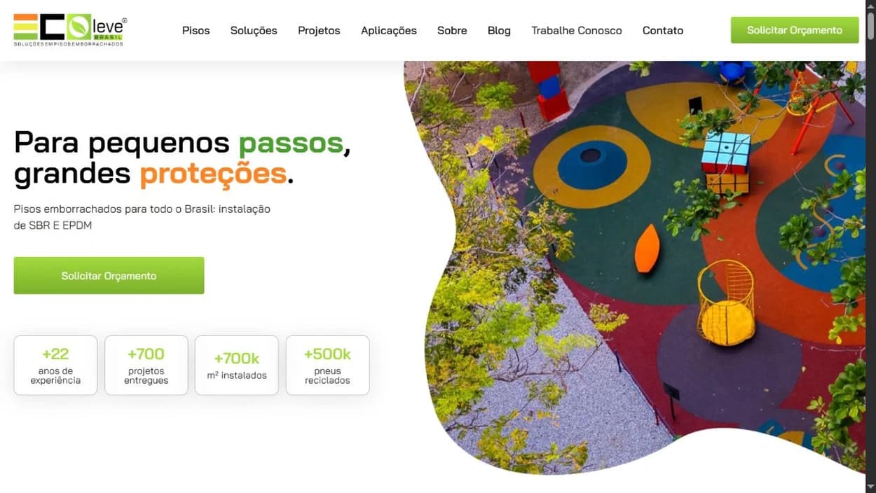 Site Ecoleve Brasil apresentado em um notebook